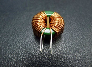 AC24V電力系統(tǒng)中，谷景貼片共模電感通過EMC指標